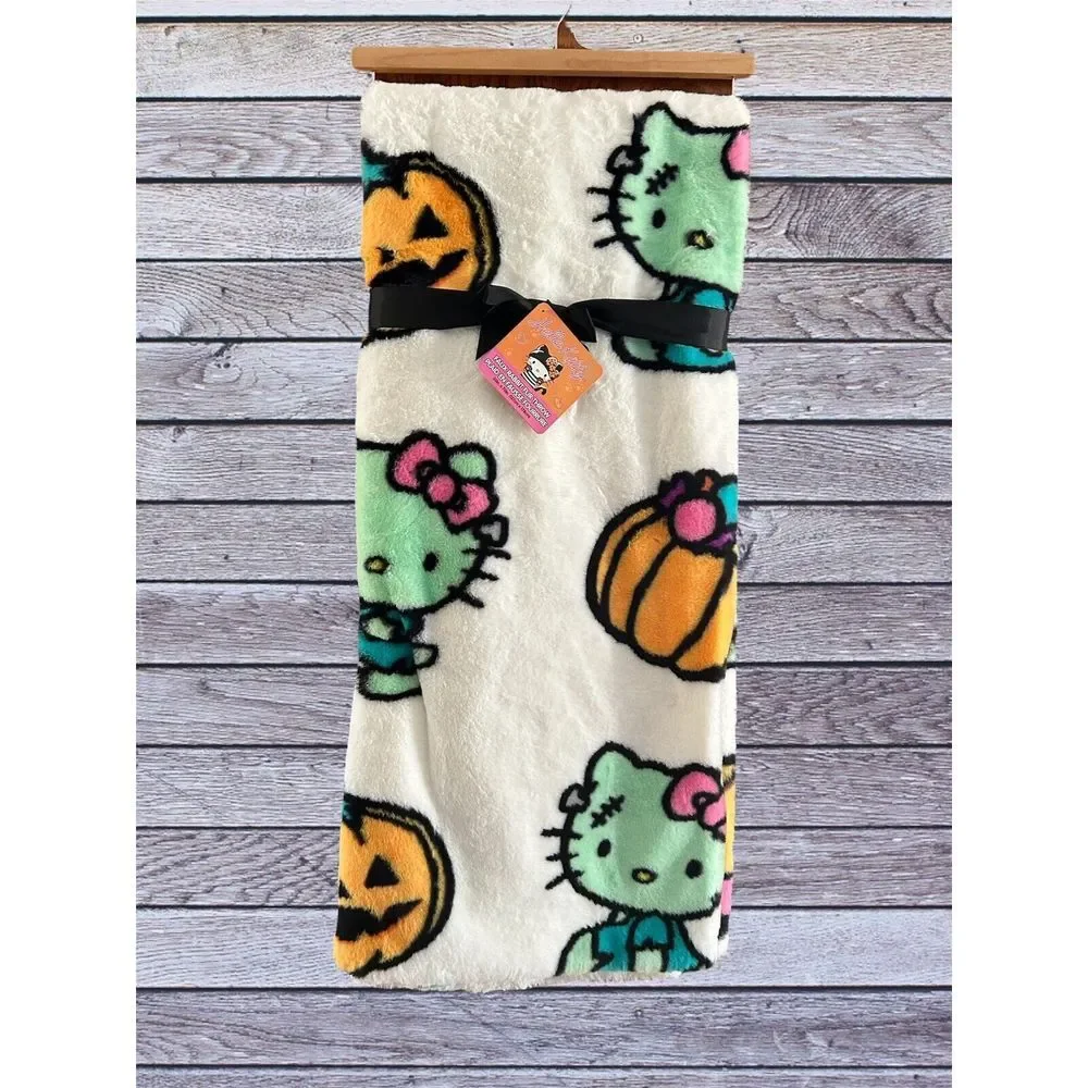Hello Kitty Halloween‎ Faux Rabbit Fur 50x70 in Throw Blanket Super Soft Fall
